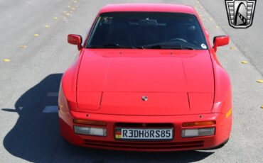 Porsche-944-Coupe-1985-Red-Black-142639-3