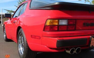 Porsche-944-Coupe-1986-Red-Black-113193-23