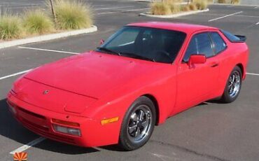 Porsche-944-Coupe-1986-Red-Black-113193-4