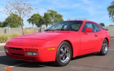 Porsche-944-Coupe-1986-Red-Black-113193-5