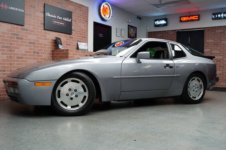 Porsche 944 Coupe 1987 à vendre