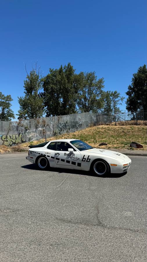 Porsche-944-turbo-1986-white-262322-13