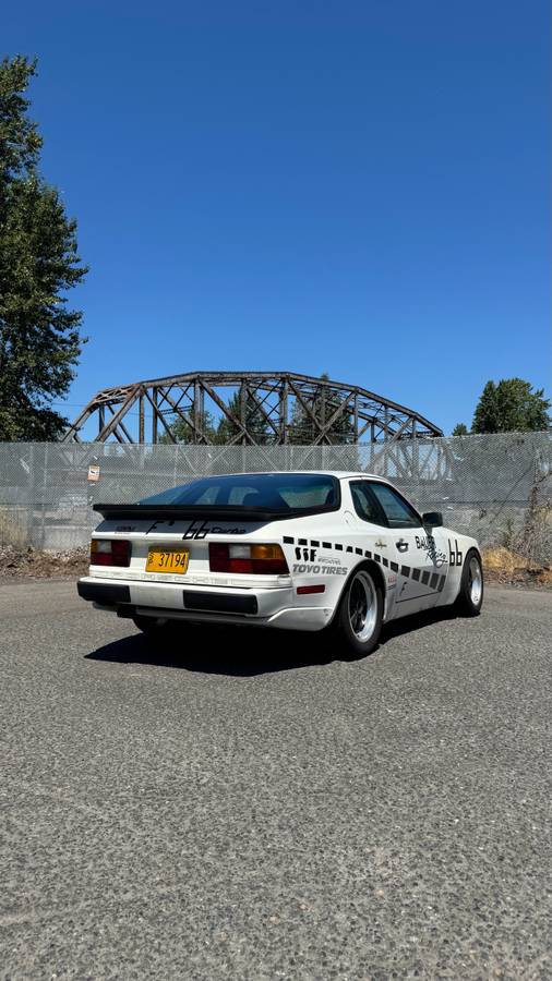 Porsche-944-turbo-1986-white-262322-4