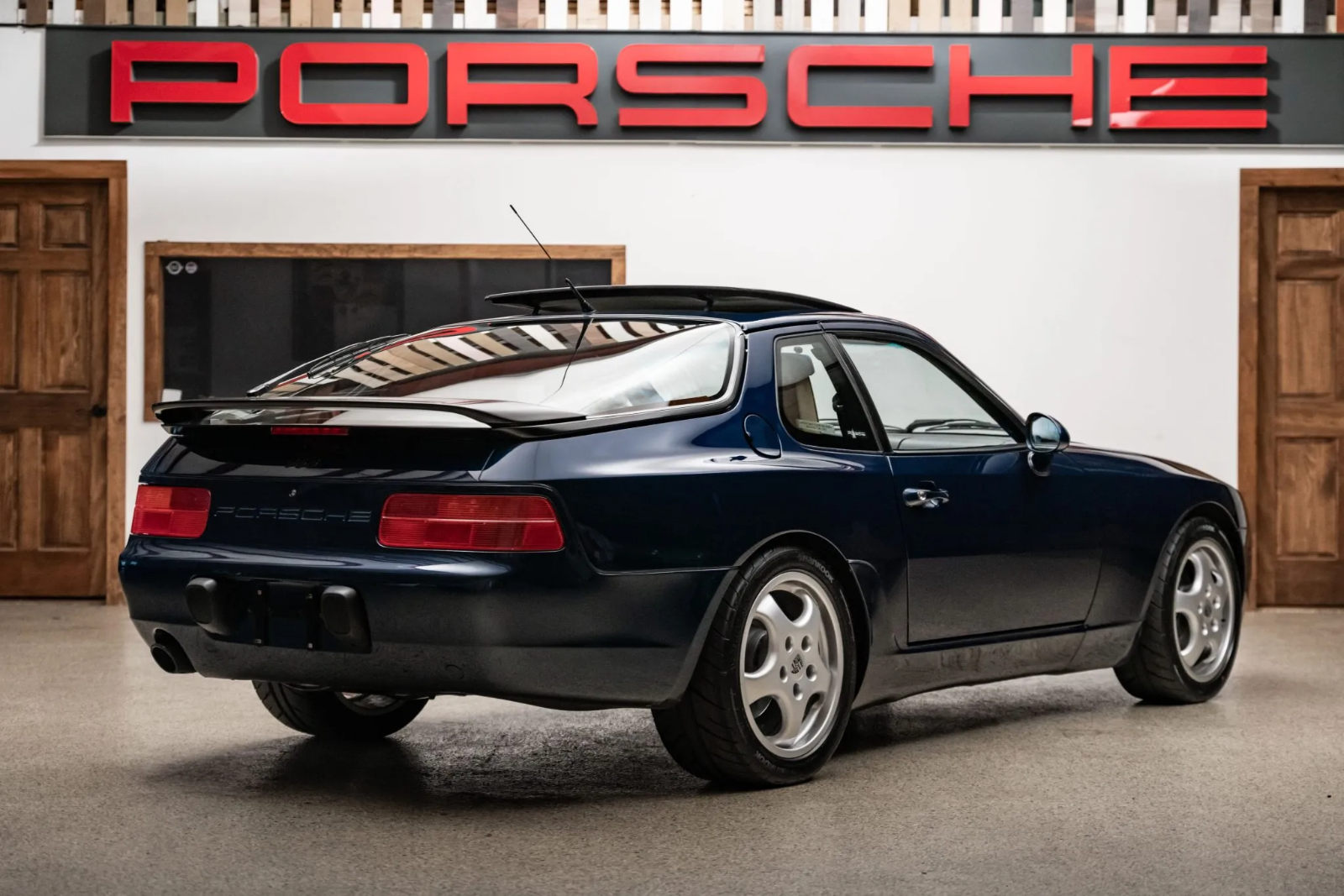 Porsche-968-Coupe-1993-98170-6