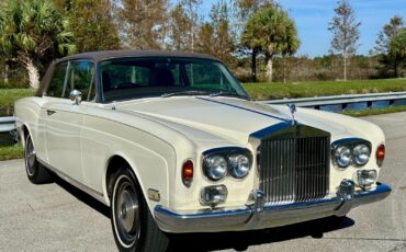 Rolls-Royce-Corniche-1973-17