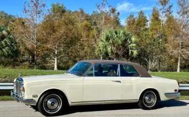 Rolls-Royce-Corniche-1973-20