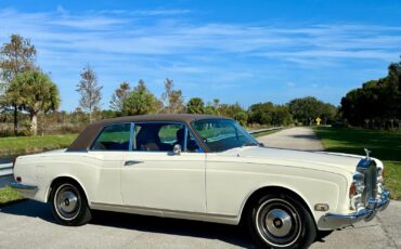 Rolls-Royce-Corniche-1973-28