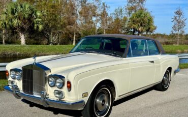 Rolls-Royce-Corniche-1973-3