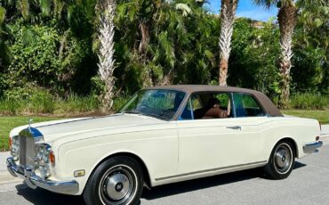 Rolls Royce Corniche  year1}