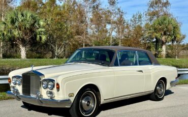 Rolls-Royce-Corniche-1973-5