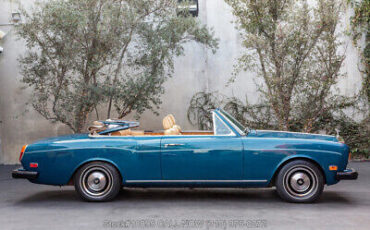 Rolls-Royce-Corniche-1974-3