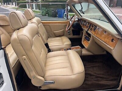 Rolls-Royce-Corniche-1975-11