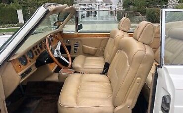 Rolls-Royce-Corniche-1975-14