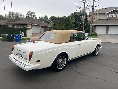 Rolls-Royce-Corniche-1975-7