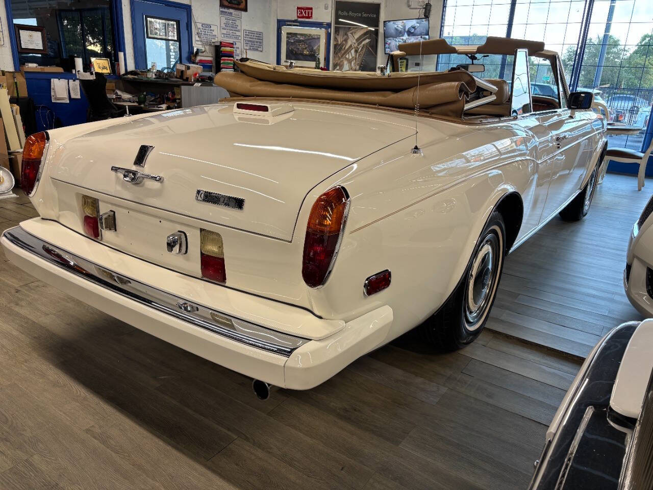 Rolls-Royce-Corniche-Cabriolet-1987-3