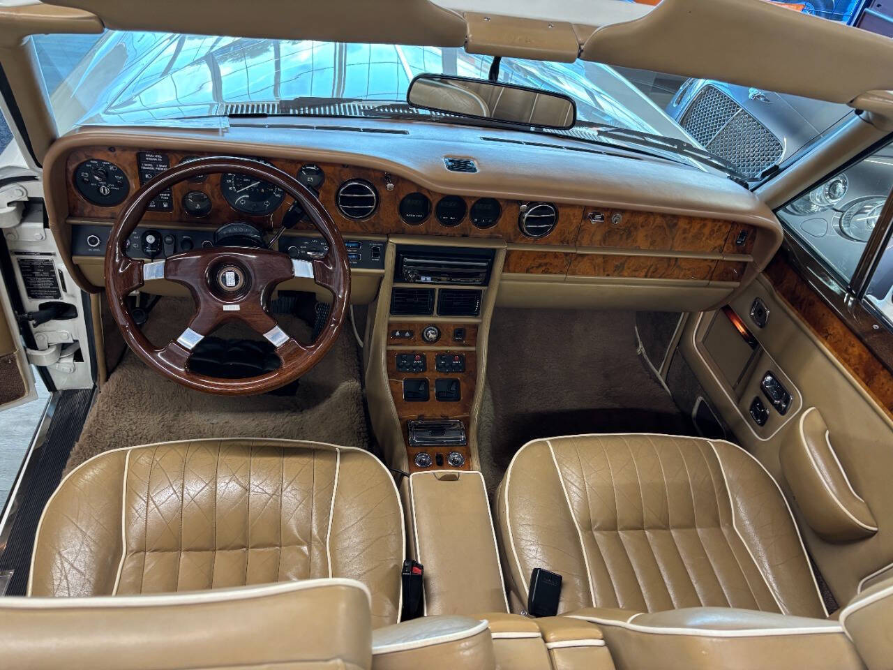 Rolls-Royce-Corniche-Cabriolet-1987-5