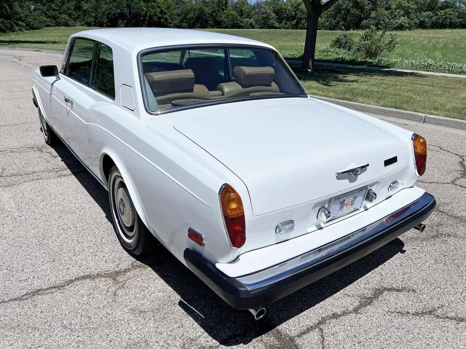 Rolls-Royce-Corniche-Coupe-1979-8