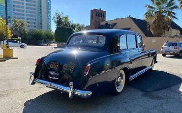 Rolls-Royce-Phantom-Limousine-1960-Black-Tan-135364-6