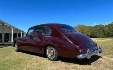 Rolls-Royce-Phantom-V-Limousine-1964-2