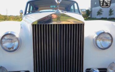 Rolls-Royce-Silver-Cloud-Coupe-1962-11