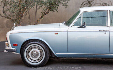 Rolls-Royce-Silver-Shadow-1972-11