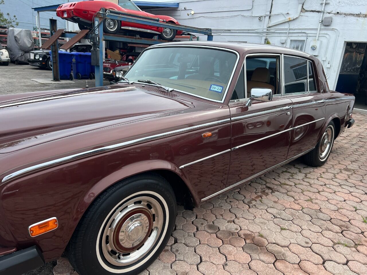 Rolls-Royce-Silver-Shadow-Berline-1980-12