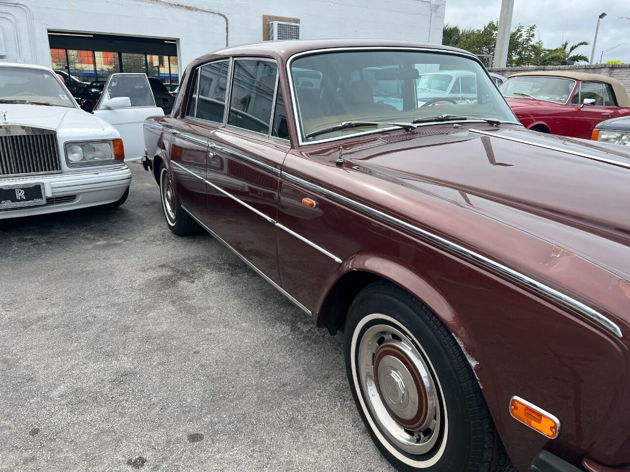 Rolls-Royce-Silver-Shadow-Berline-1980-13