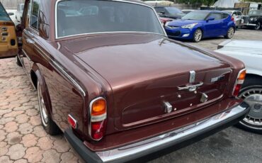 Rolls-Royce-Silver-Shadow-Berline-1980-8