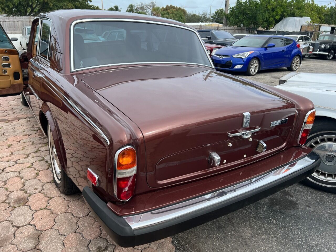 Rolls-Royce-Silver-Shadow-Berline-1980-8