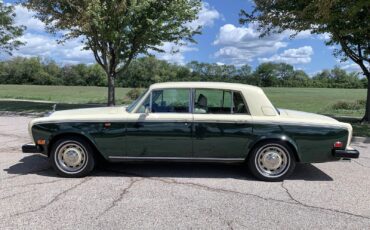 Rolls-Royce-Silver-Shadow-II-Berline-1979-8