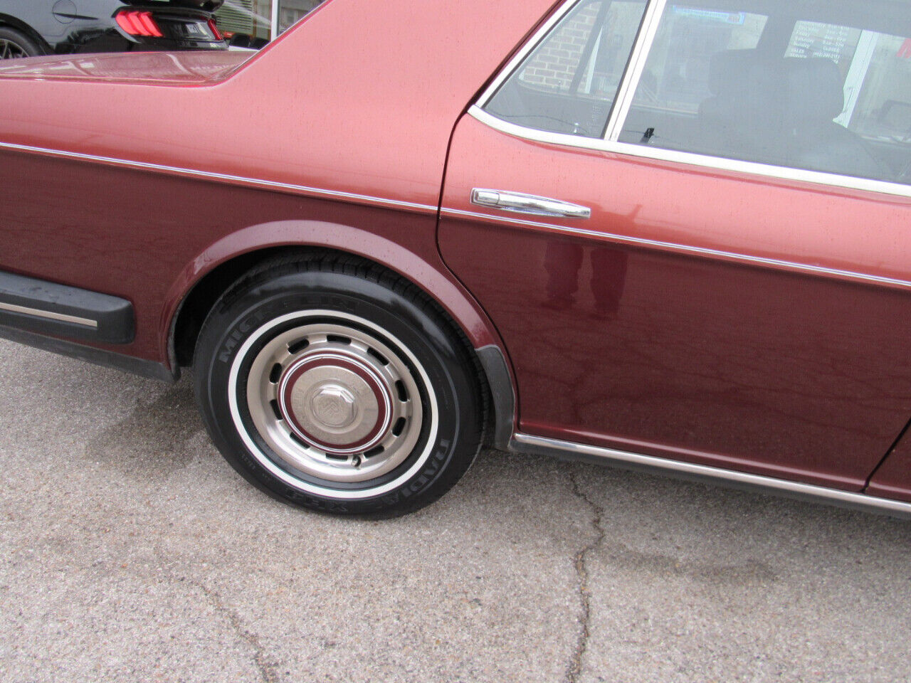 Rolls-Royce-Silver-SpiritSpurDawn-Berline-1982-3