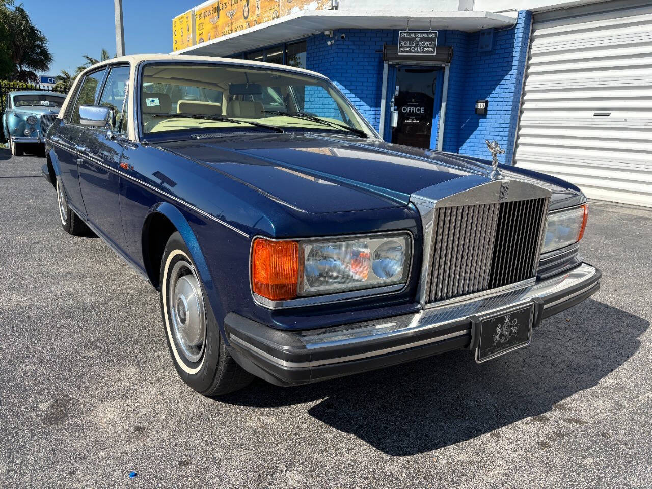 Rolls-Royce-Silver-SpiritSpurDawn-Berline-1985-Blue-Beige-96957-1