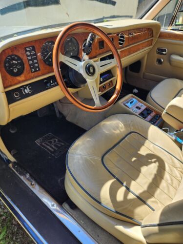 Rolls-Royce-Silver-SpiritSpurDawn-Berline-1989-Blue-Tan-119091-10