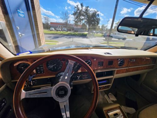 Rolls-Royce-Silver-SpiritSpurDawn-Berline-1989-Blue-Tan-119091-3