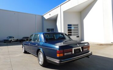 Rolls-Royce-Silver-Spur-Spirit-Berline-1990-Blue-Tan-72715-8