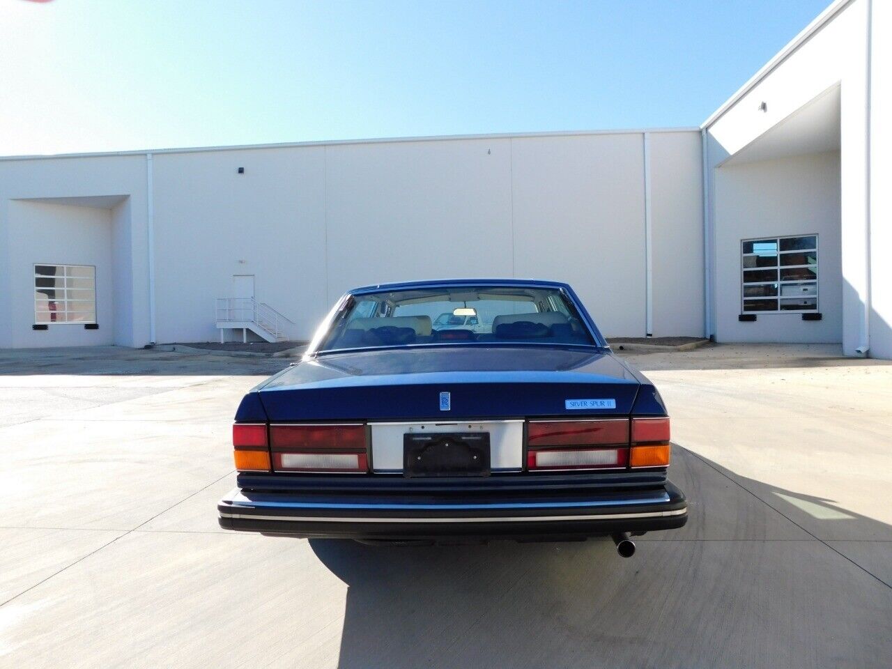 Rolls-Royce-Silver-Spur-Spirit-Berline-1990-Blue-Tan-72715-9