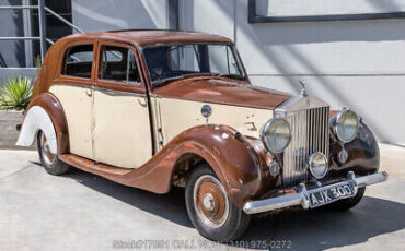 Rolls-Royce-Silver-Wraith-1947