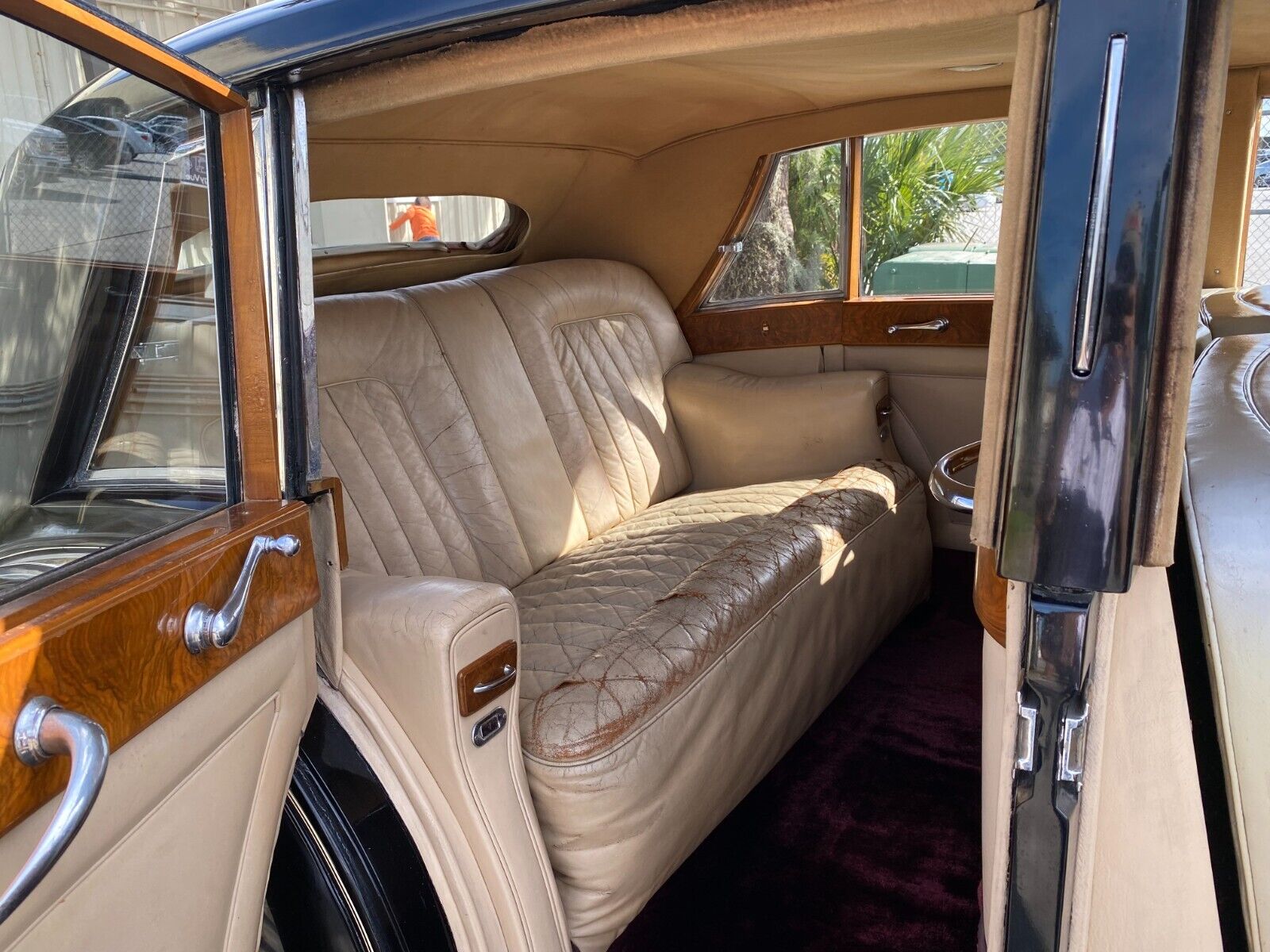 Rolls-Royce-Wraith-Limousine-1951-20