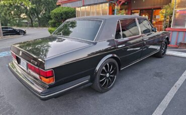 Rolls-royce-Silver-spur-1984-black-733135-2