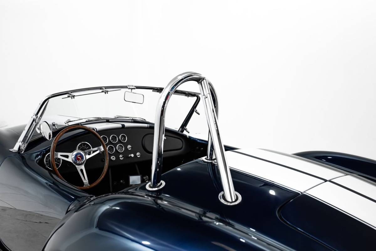 Shelby-Cobra-replica-1965-6