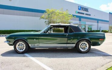 Shelby-GT350-Coupe-1968-8