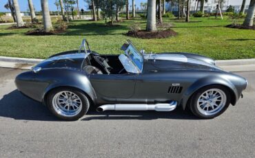 Shelby-Superformance-Cobra-427-Cabriolet-1965-1