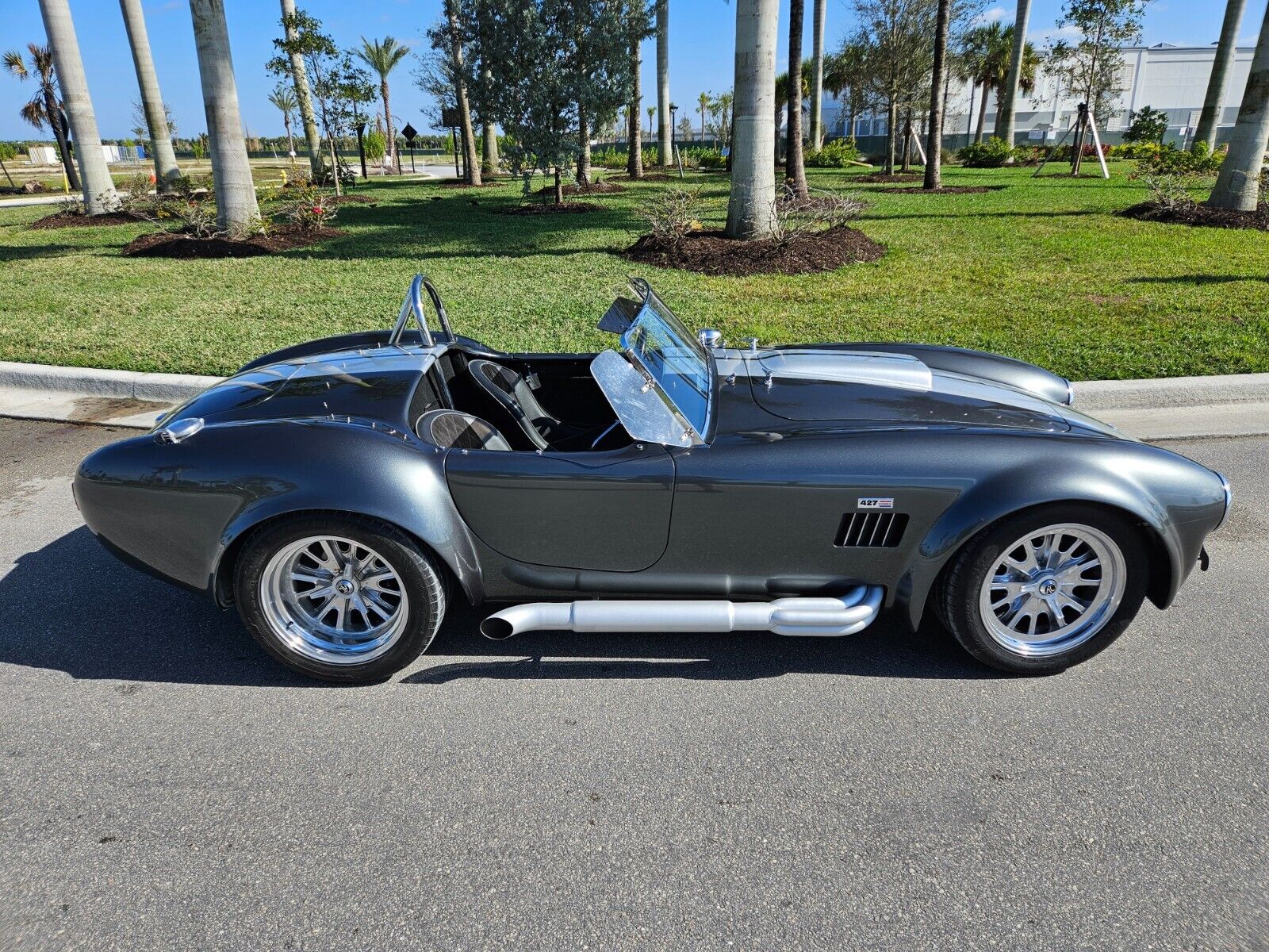 Shelby-Superformance-Cobra-427-Cabriolet-1965-1