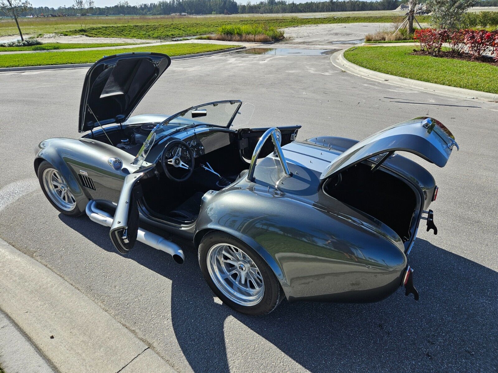 Shelby-Superformance-Cobra-427-Cabriolet-1965-11