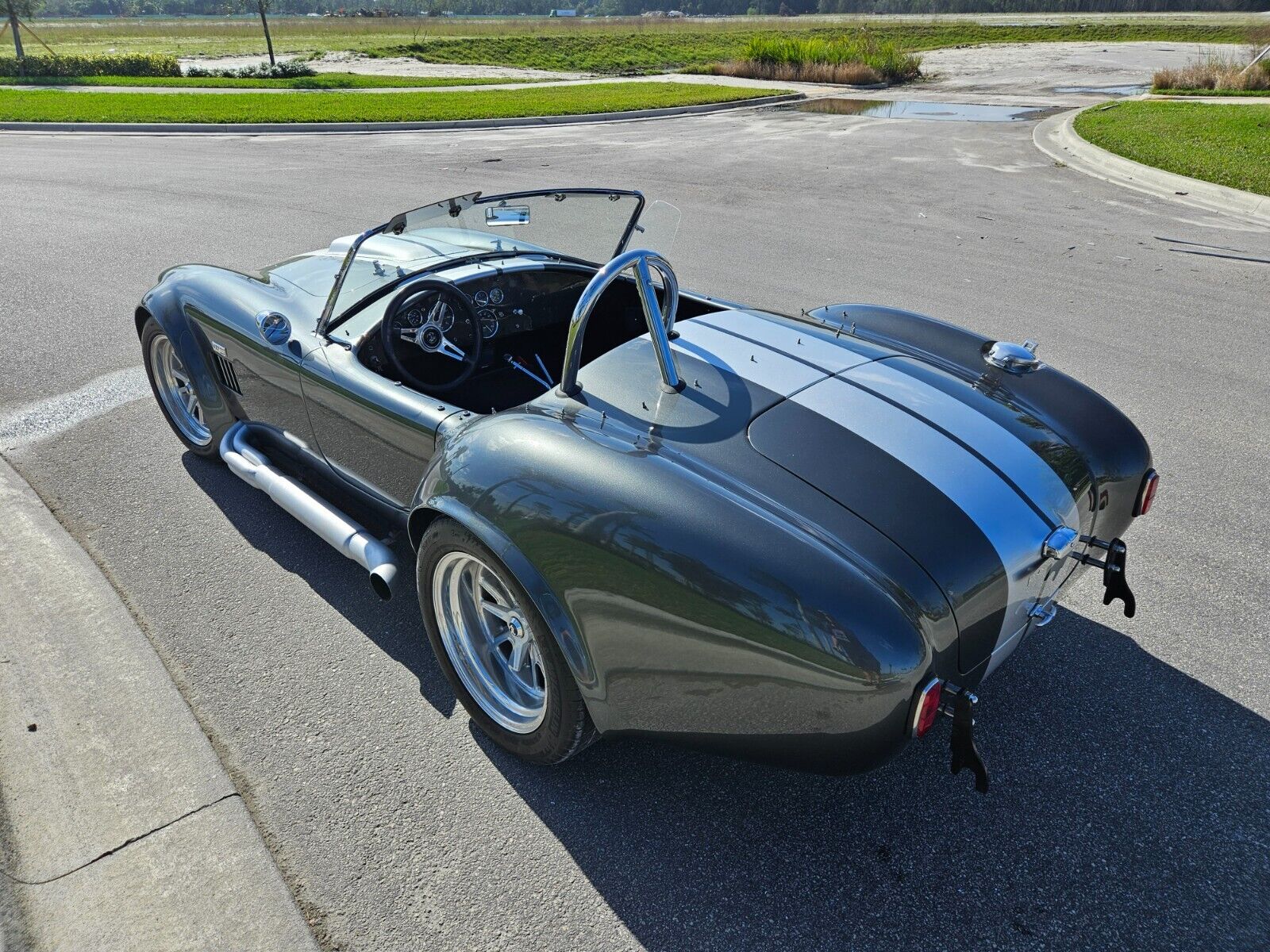 Shelby-Superformance-Cobra-427-Cabriolet-1965-12