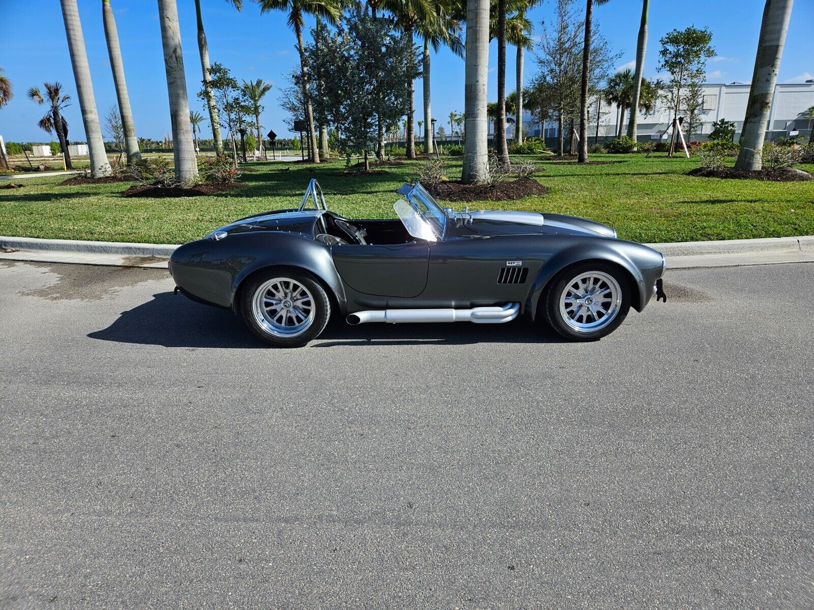 Shelby-Superformance-Cobra-427-Cabriolet-1965-16