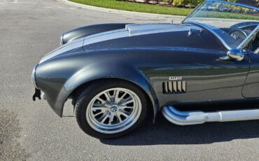 Shelby-Superformance-Cobra-427-Cabriolet-1965-8