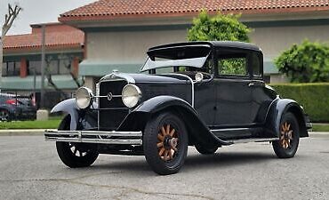 Studebaker-2-DOOR-COUPE-Coupe-1930