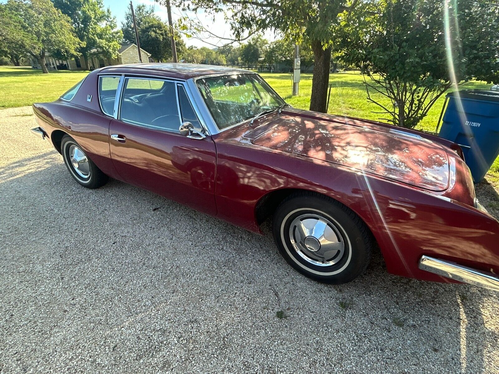 Studebaker-Avanti-Coupe-1964-10