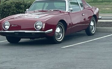 Studebaker-Avanti-Coupe-1964-3